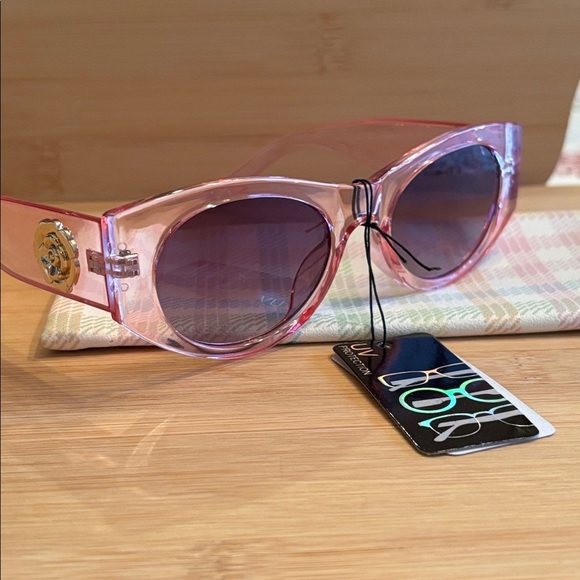 Brand New Shiny Transparent Light Pink Round Cat Eye Sunglasses Flower Accent main image 11